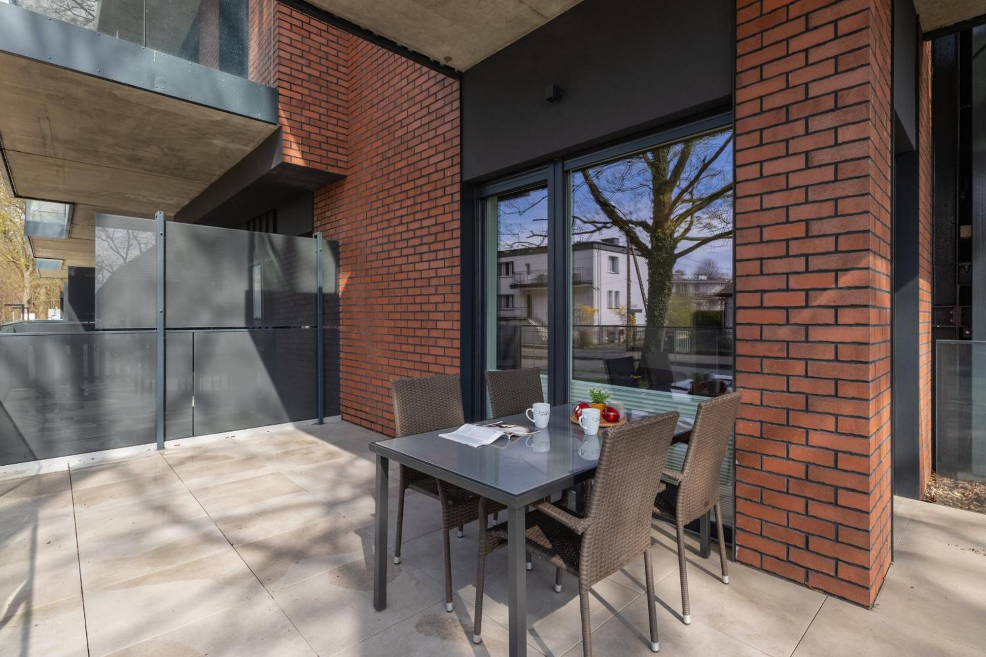 Modern Studio With Terrace And Parking In Swinoujscie By Noclegi Renters Екстериор снимка